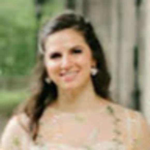 Meet your Posher, Catherine - Picture 1 of 1